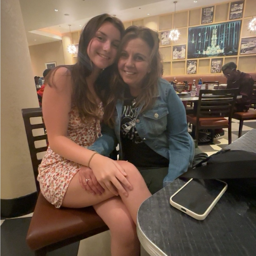 Meet your Posher, Posh